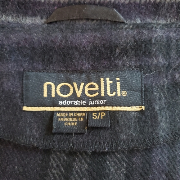 Novelti wool blend wrap/cape/shall - Picture 3 of 8